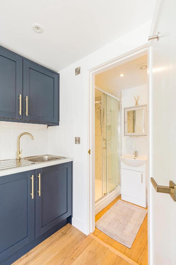 Charming Chester Studio With Private Garden & Free Parking Экстерьер фото