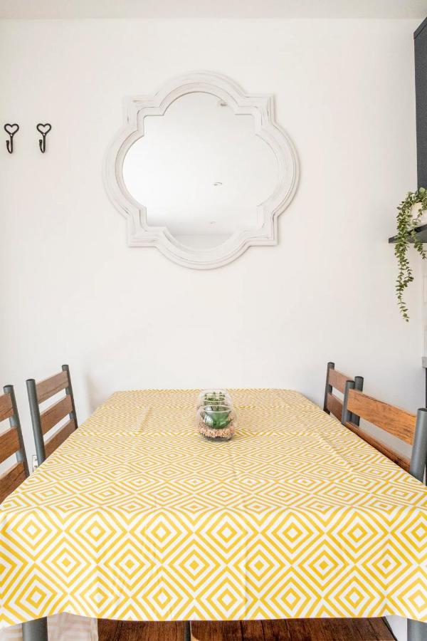 Charming Chester Studio With Private Garden & Free Parking Экстерьер фото